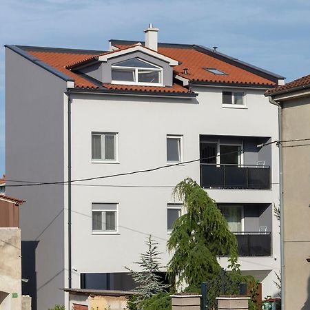 City Apartments Silver بولا المظهر الخارجي الصورة