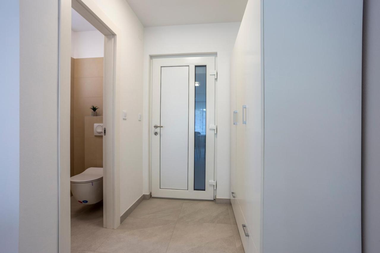 City Apartments Silver بولا المظهر الخارجي الصورة