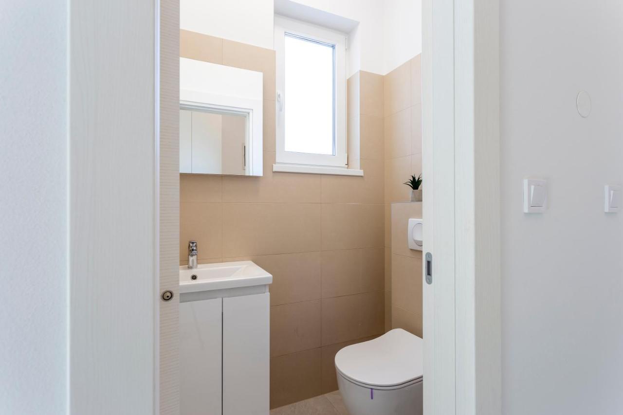 City Apartments Silver بولا المظهر الخارجي الصورة