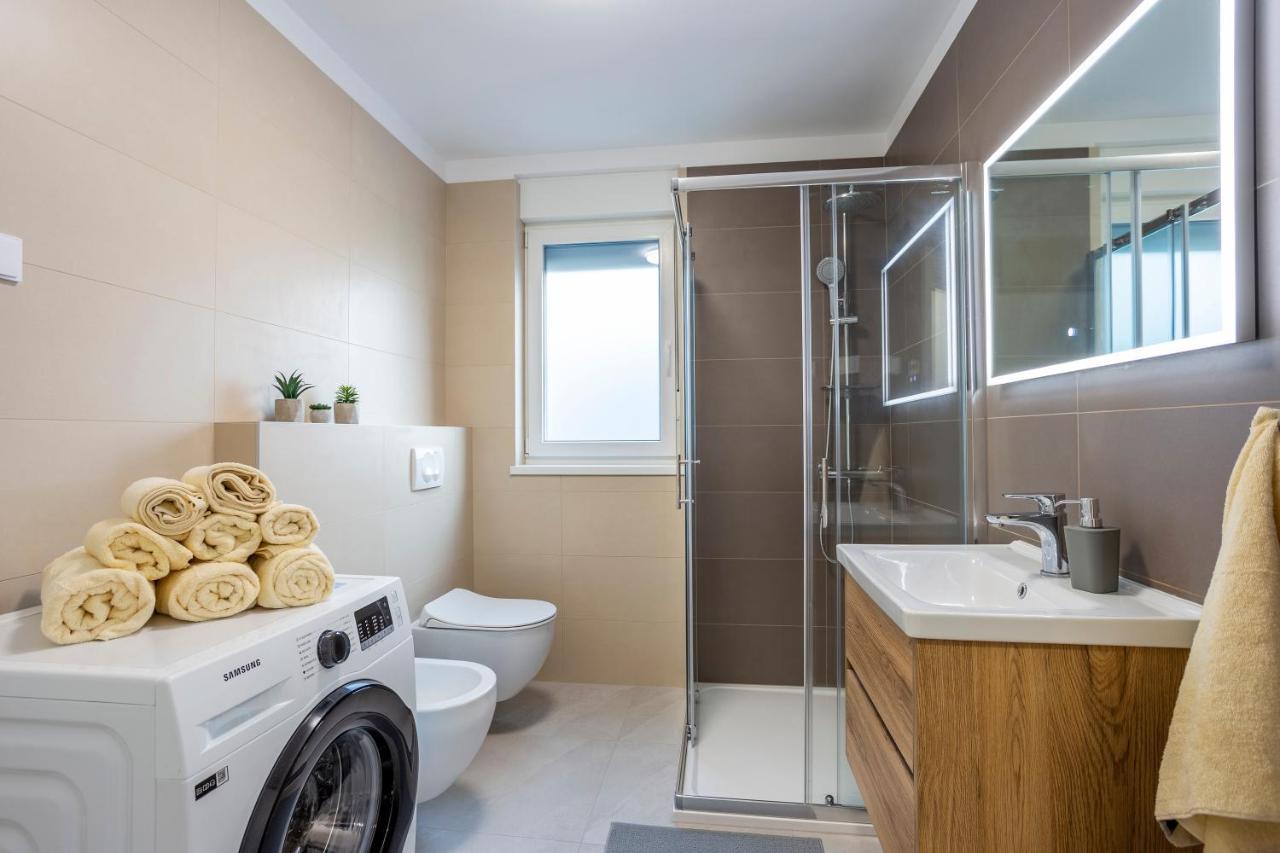 City Apartments Silver بولا المظهر الخارجي الصورة