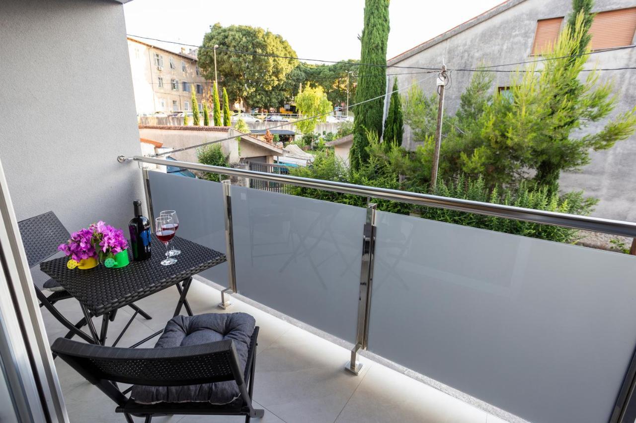 City Apartments Silver بولا المظهر الخارجي الصورة