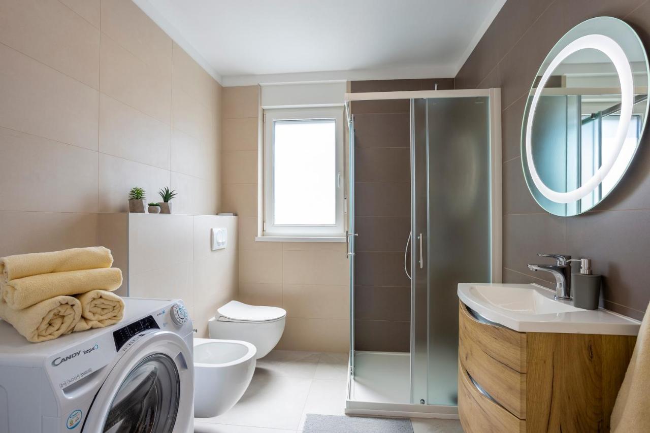 City Apartments Silver بولا المظهر الخارجي الصورة