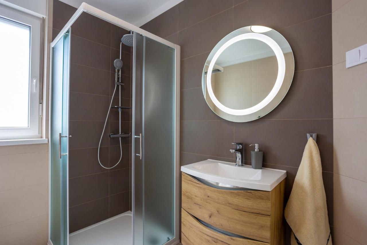 City Apartments Silver بولا المظهر الخارجي الصورة